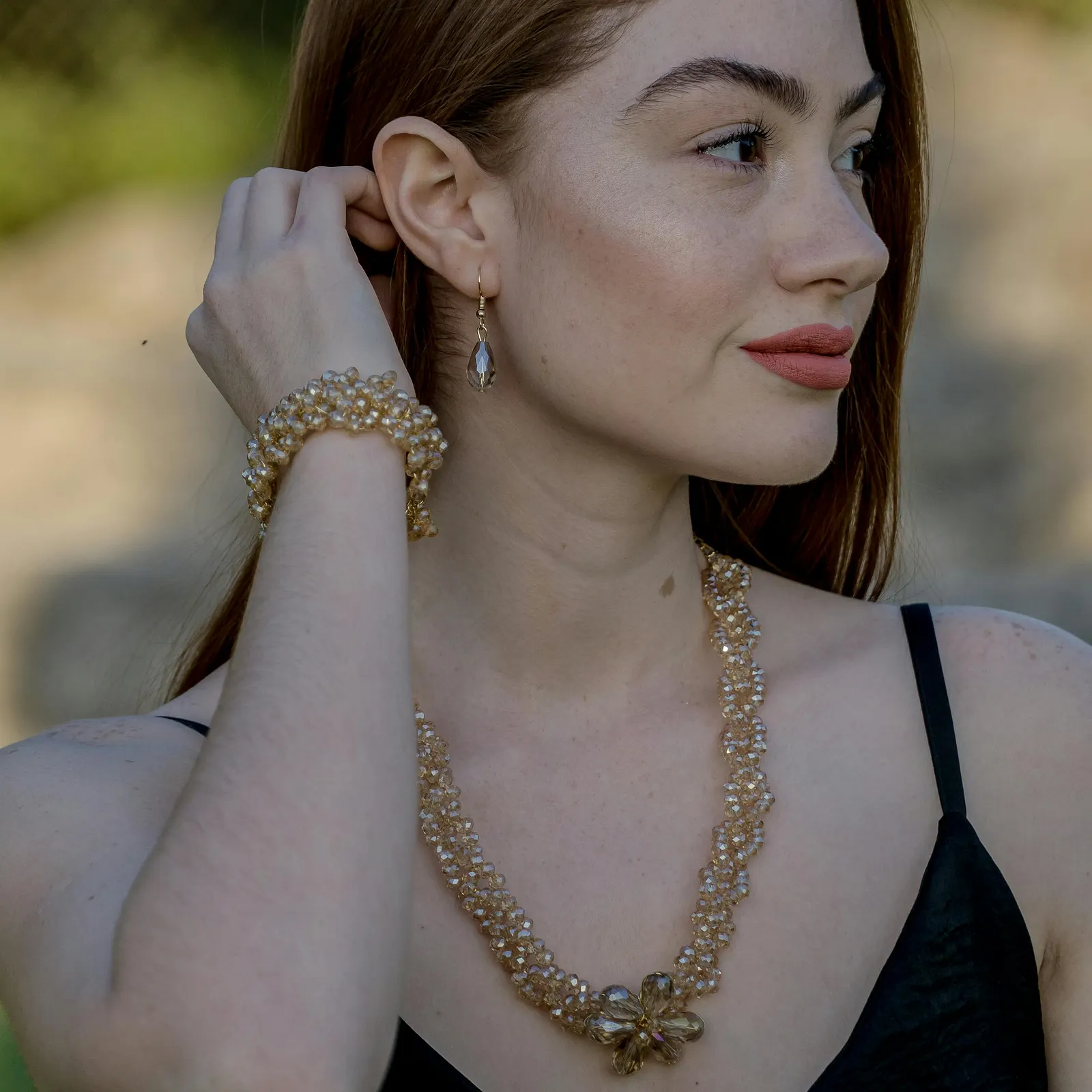 Classic 18k gold chain necklace with signature clasp and adjustable length