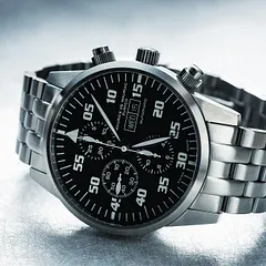 Aviator Pro pilot watch with multiple complications