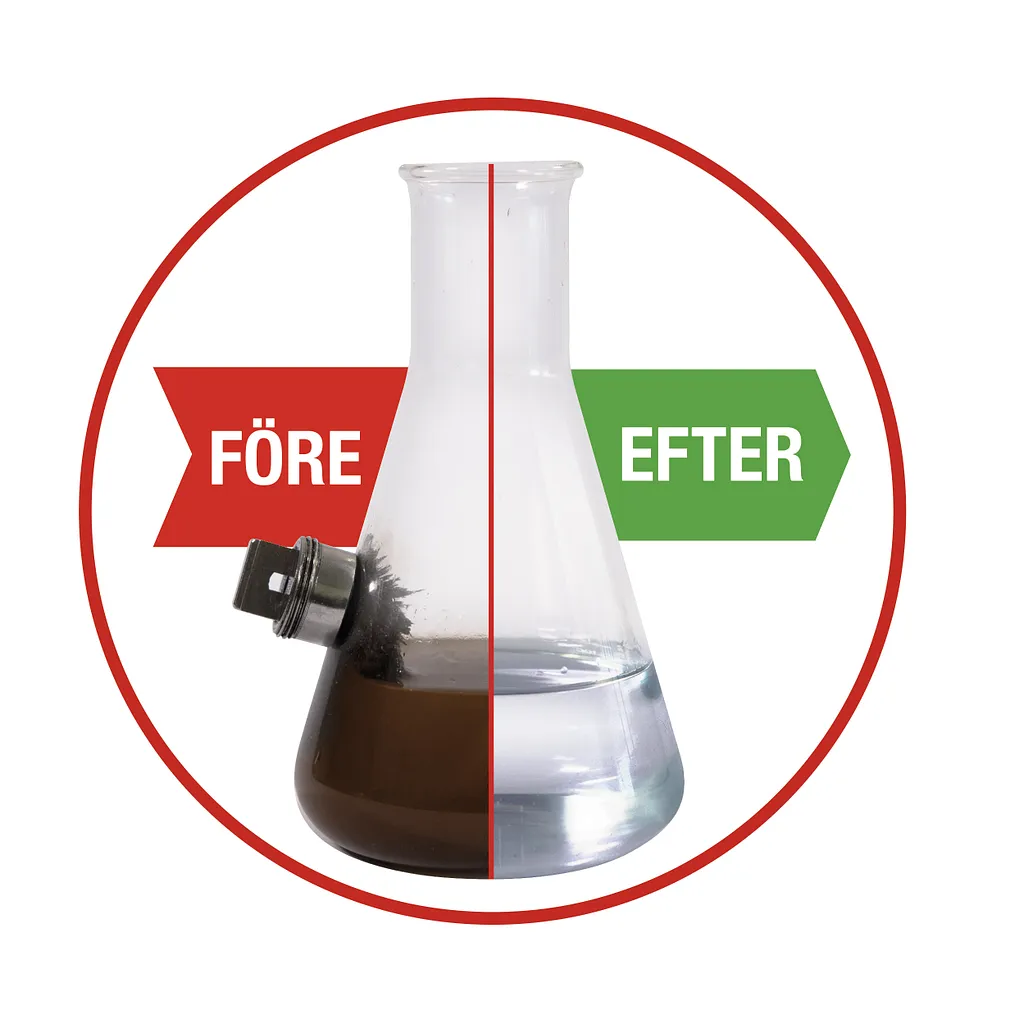 Systemvätska före och efter rening med FiltrX systemfilter